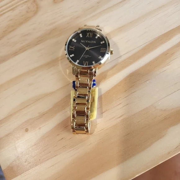 𝅺ladies Timepiece - Picture 2 of 6